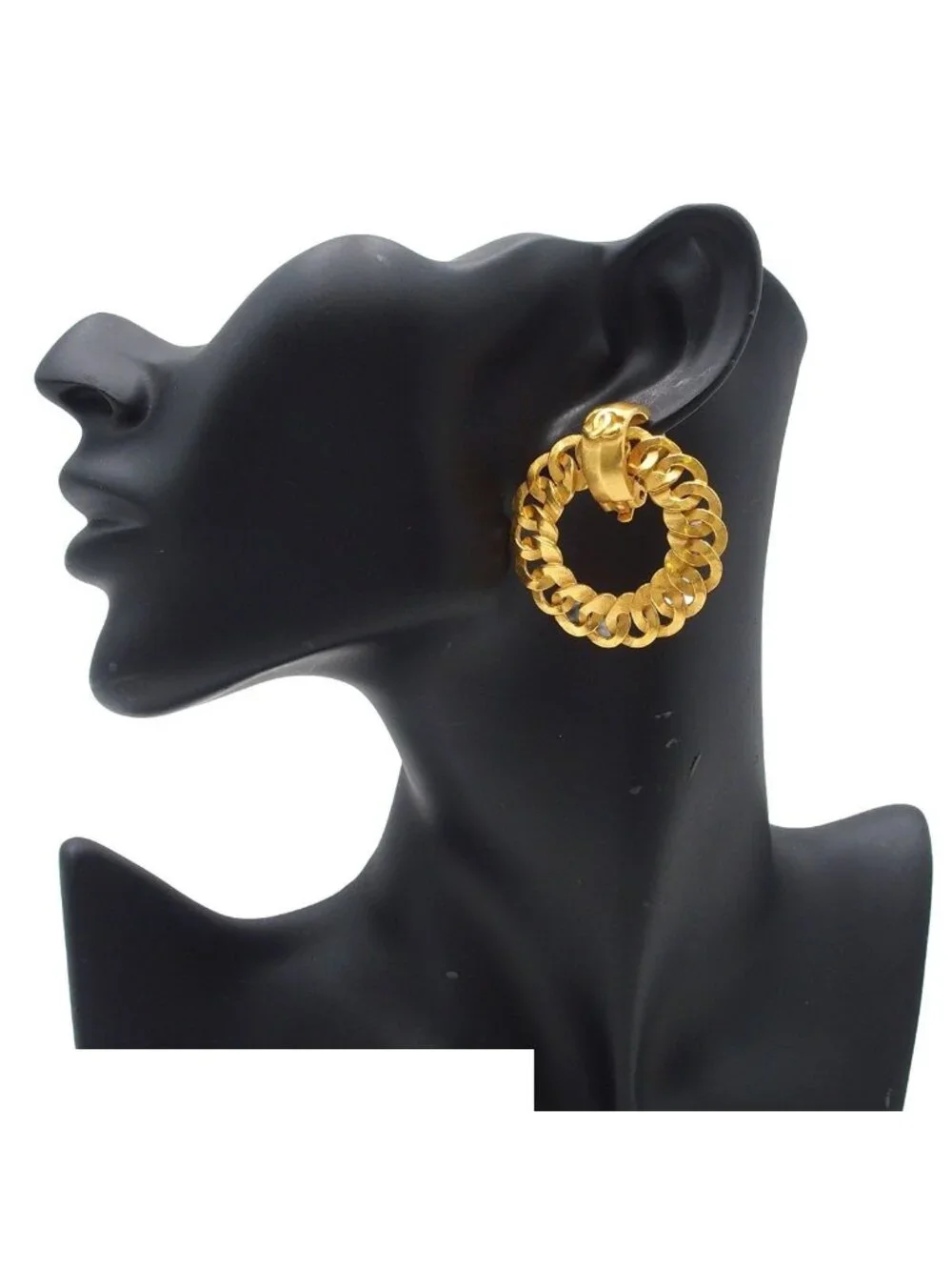 Chanel Earrings Round CC Logo Gold Metal